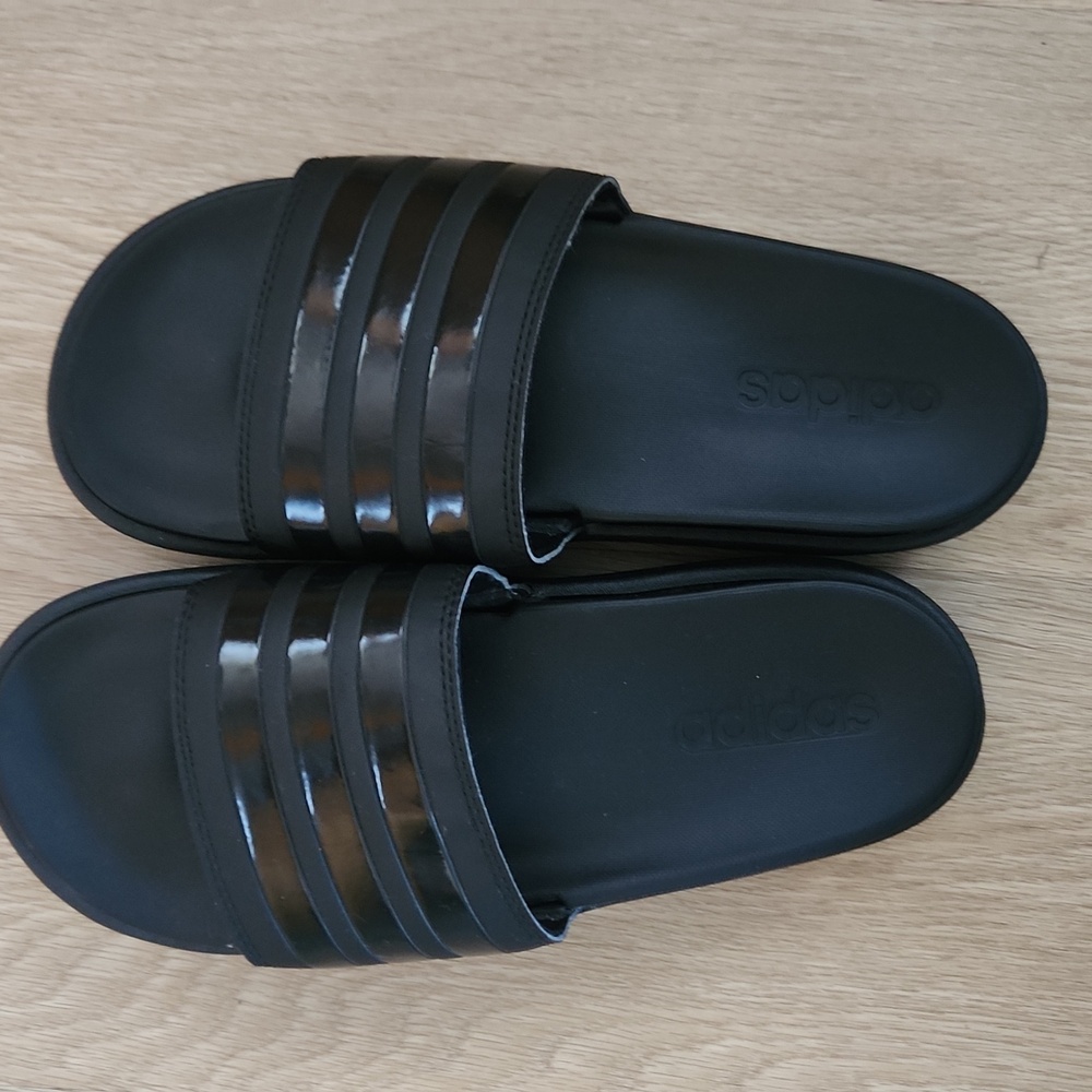 adidas Platform Black Slide Sandals with Three Stripes - Picture 3 of 5